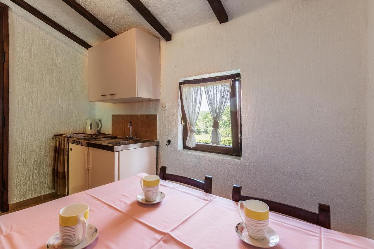 Apartman Mugeba Club *