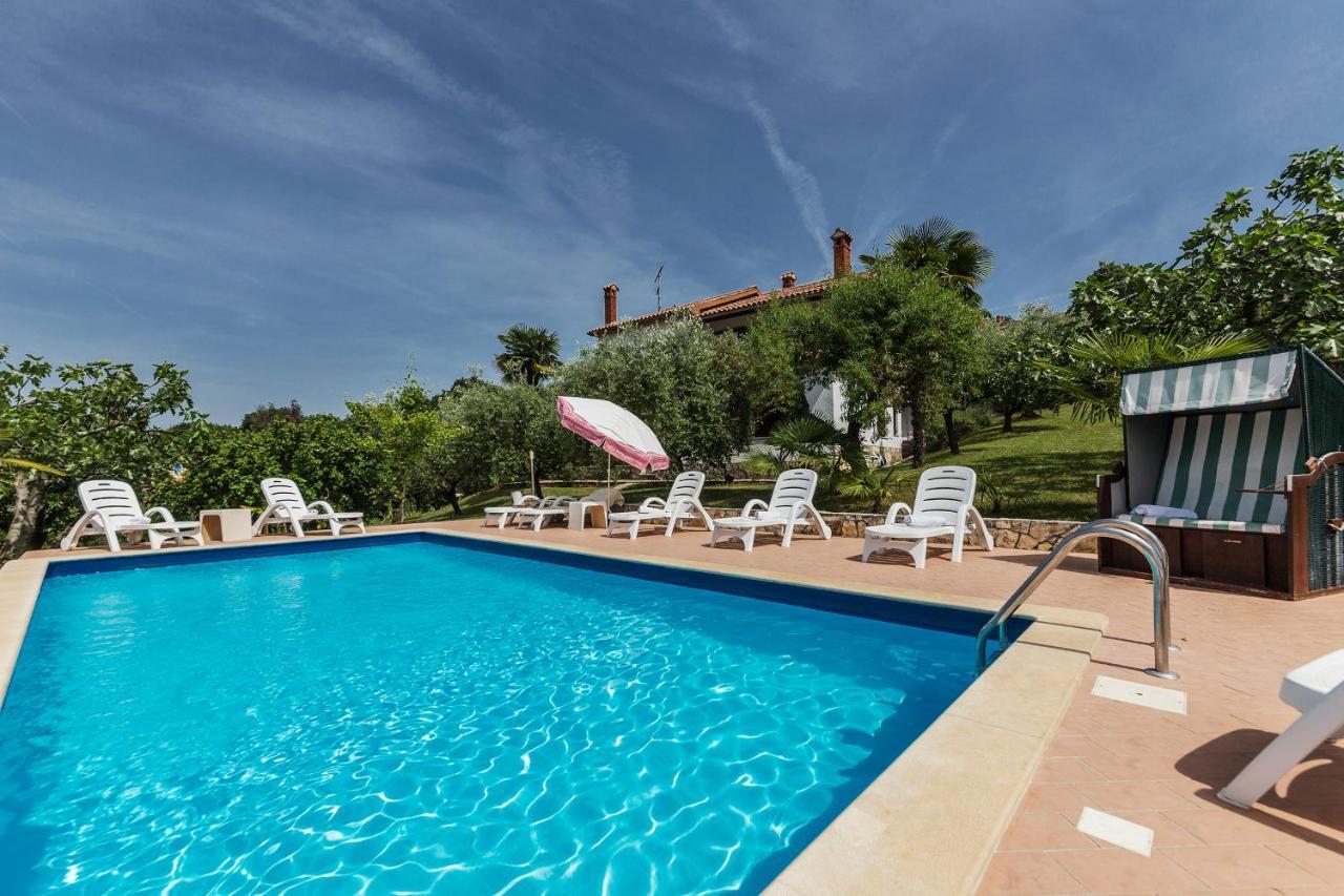 Mugeba Club Appartement *