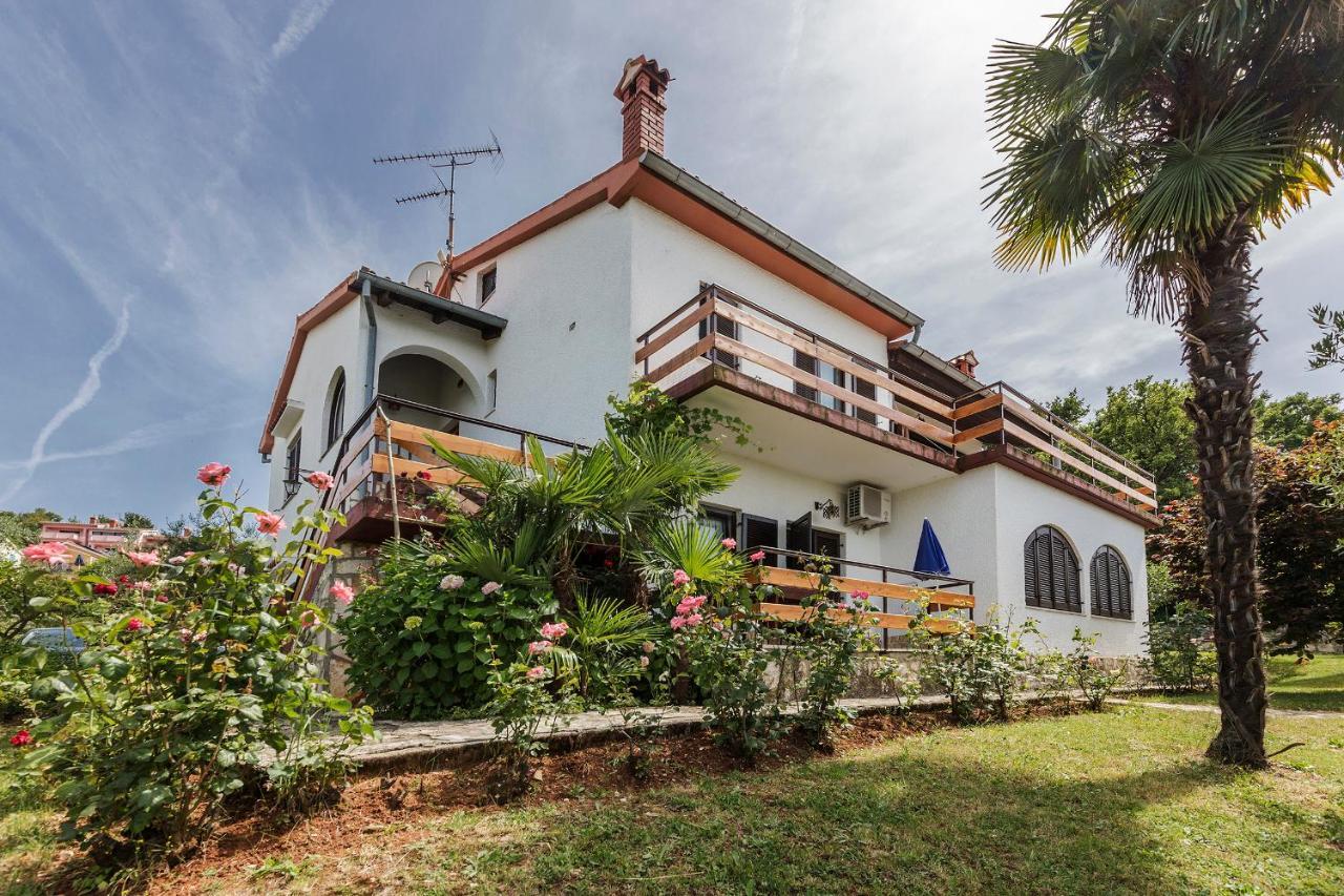 Apartment Mugeba Club Porec